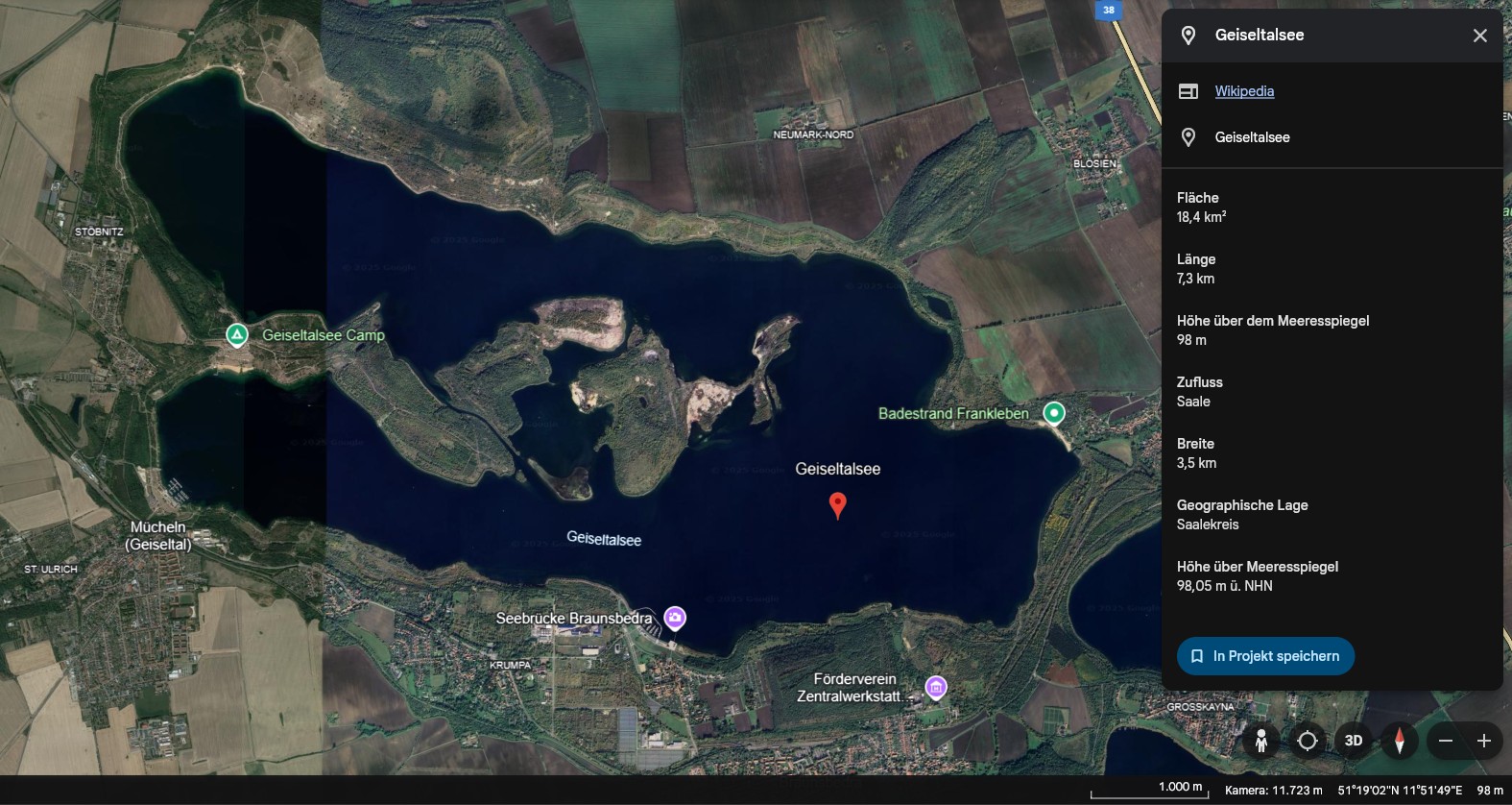 Der Geiseltalsee von oben, mit den Eckdaten aus Google Earth.